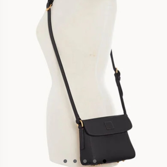 D&B crossbody - Picture 4 of 4